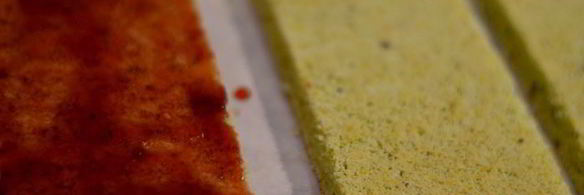 клубнично-фисташковая шарлотка