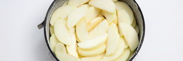 шарлотка из яблок