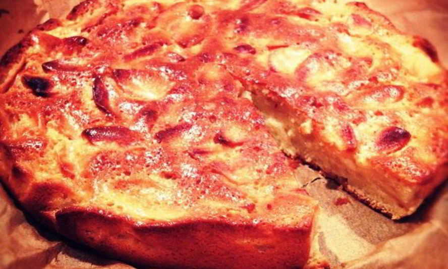 Рецепт шарлотки румяной