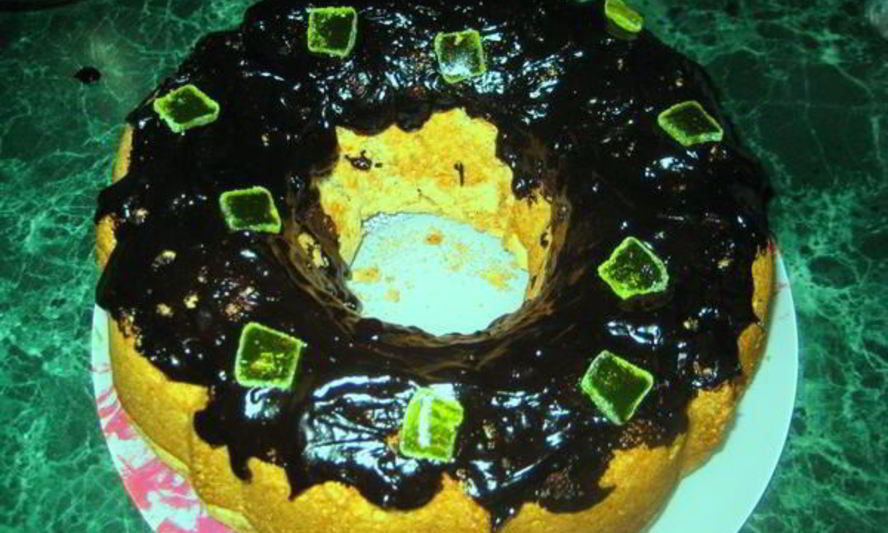 Рецепт шарлотки с грецкими орехами