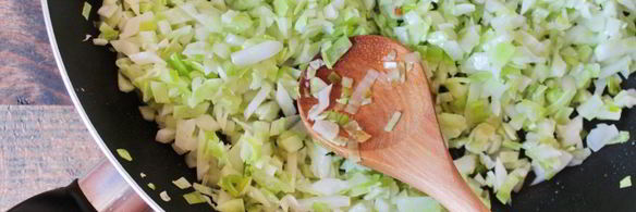 шарлотка с капустой