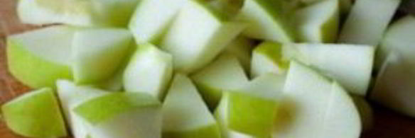 шарлотка с яблоками и абрикосами