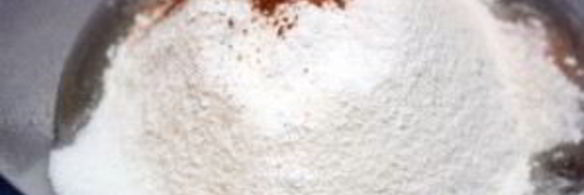 шарлотка с яблоками и абрикосами