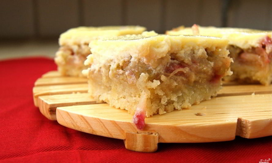 Рецепт шарлотки с яблоками и творогом