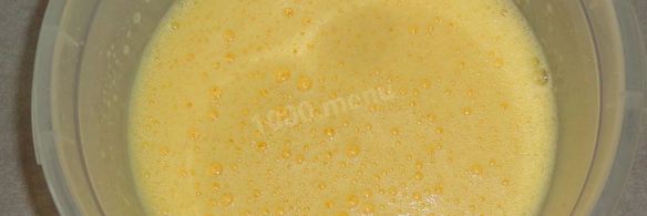 шарлотка со сливами