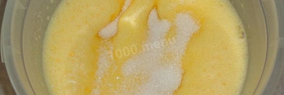 шарлотка со сливами