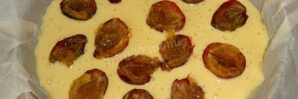 шарлотка со сливами