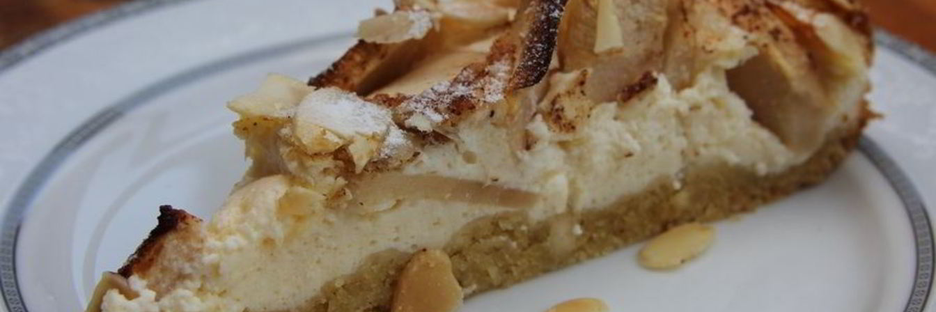 Творожная шарлотка с яблоками