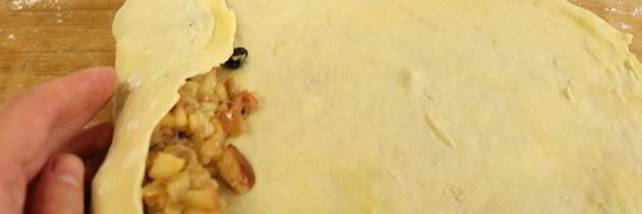 штрудель с яблоками