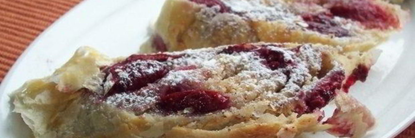 Вишневый штрудель