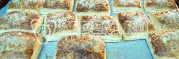 слойки из слоеного теста ореховые