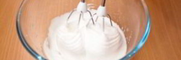 слойки с брусникой