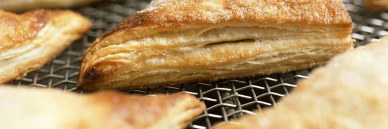 Слойки с джемом