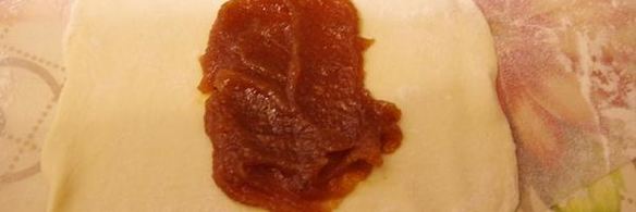 слойки с конфитюром из айвы