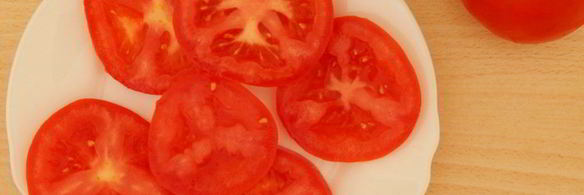 слойки с помидорами