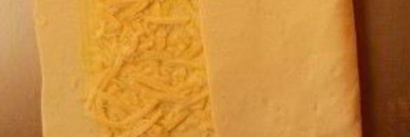 слойки с сыром и маком