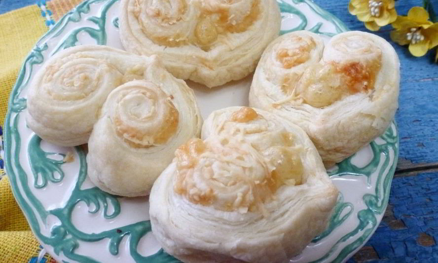 Рецепт слоек с сыром