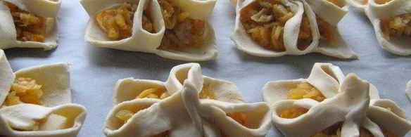 слойки с тыквой и грецким орехом