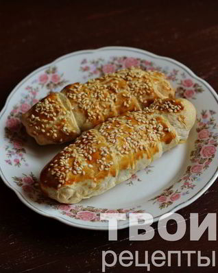 Слойки с ветчиной и сыром