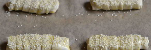 слойки с ветчиной и сыром