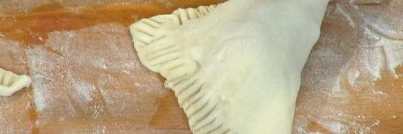 слойки с вишней и белым шоколадом