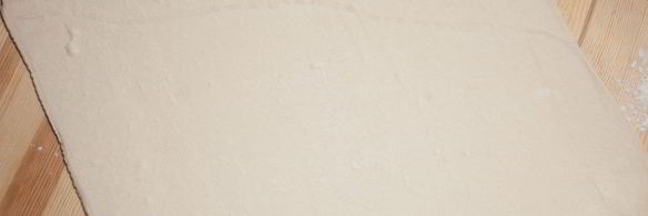 слойки с яблоками