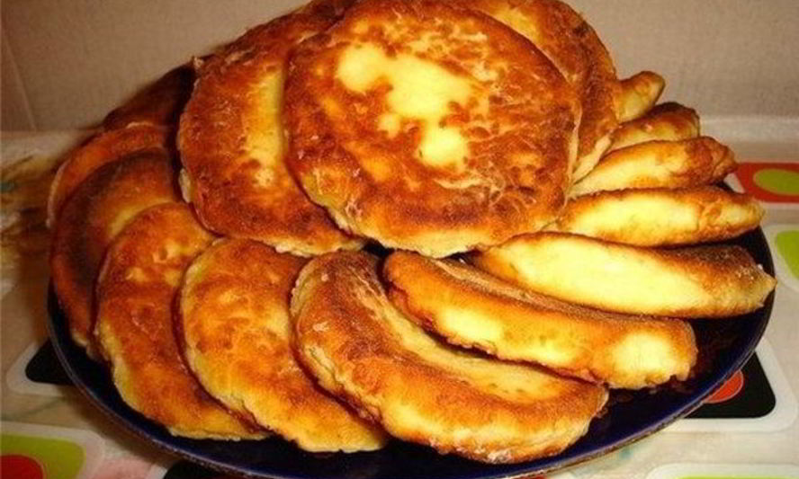 Рецепт аппетитных творожных сырников к завтраку