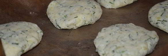 картофельные сырники с укропом из духовки