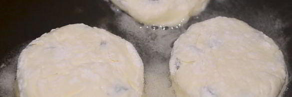 сырники с изюмом