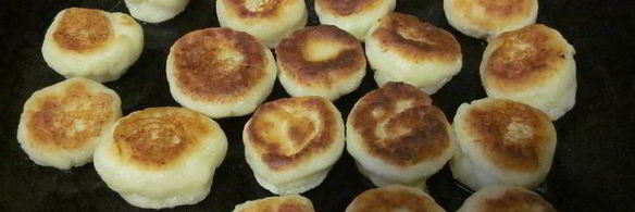 сырники с маковым соусом