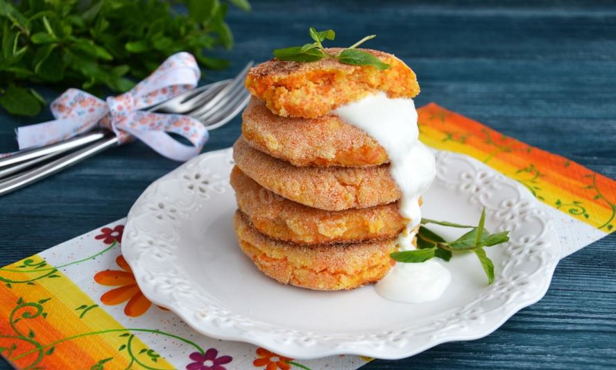 Рецепт сырников с морковью и творогом