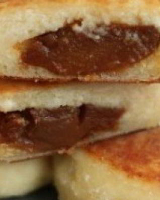 Сырники с вареной сгущенкой