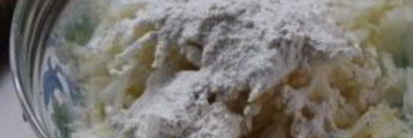 сырники с яблоком и сухофруктами