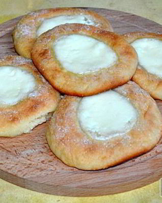 Сырники со сметаной в духовке