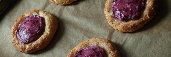 сырники в духовке с ягодной начинкой