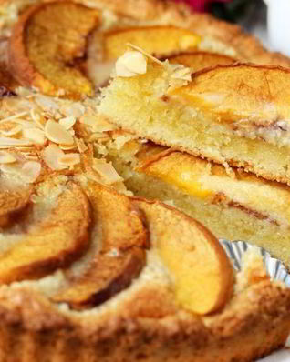 Творожник с персиками