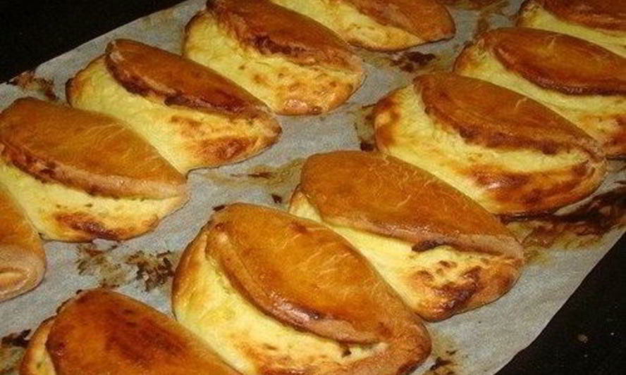 Рецепт творожных сочников с ванильной начинкой