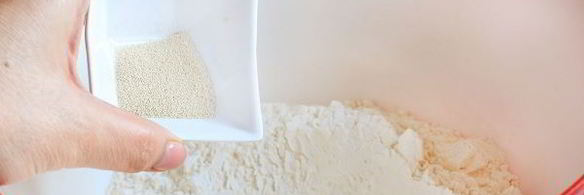 дрожжевое тесто на кефире для пиццы