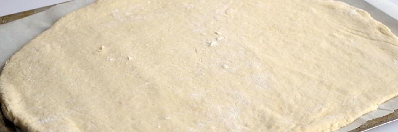 Пресное тесто для пиццы