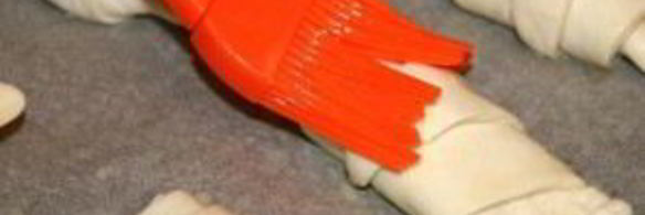 слоеное тесто со сгущенкой