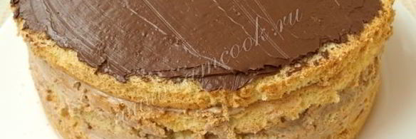 бисквитный многослойный торт