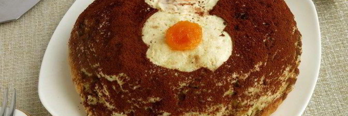 Бисквитный торт с мармеладом и заварным кремом