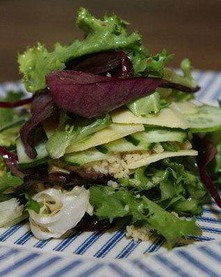 Наполеон из кускуса и гауды