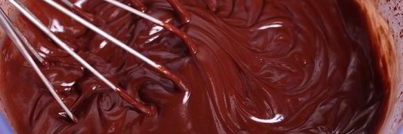 шоколадно-ягодный торт