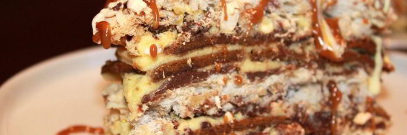 Торт Безе с фундуком