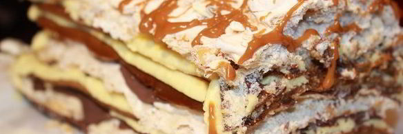 торт безе с фундуком