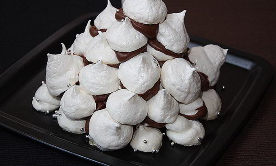 Рецепт торта из безе с шоколадным кремом