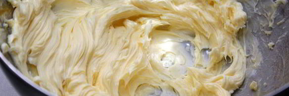 торт из безе с шоколадным кремом