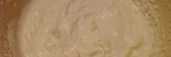 торт из бисквитных коржей с лимонным кремом