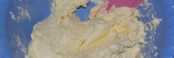 торт из готовых коржей